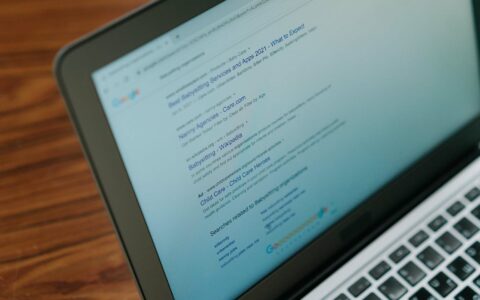 Rédiger des articles de blog avec l'IA - Kozman agence de marketing à Marseille
